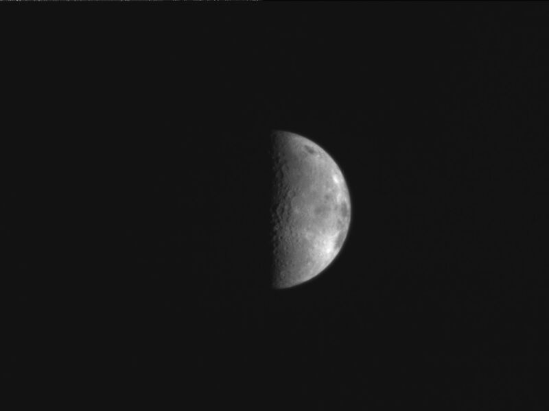 Image for the Tweet beginning: Artemis II made history with
